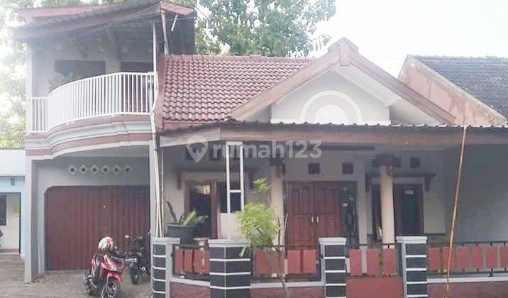 Rumah 2 Lantai Hook - Strategis dekat Alun-Alun Bung Karno dan Exit TOL Ungaran Timur SHM 2