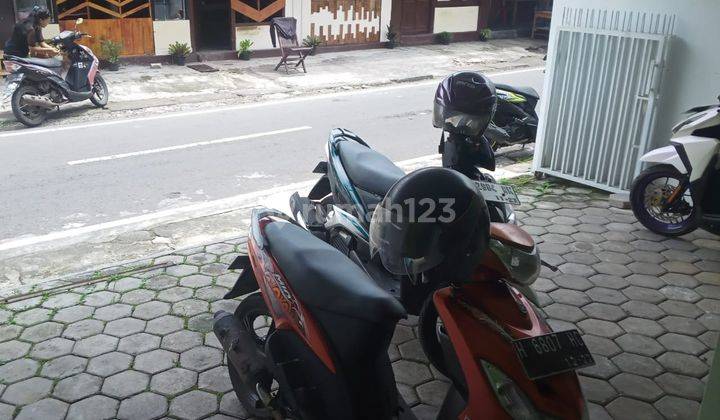 Ruko 2 Lantai Kost-kostan dekat UKSW Universitas Kristen Satya Wacana Salatiga  2