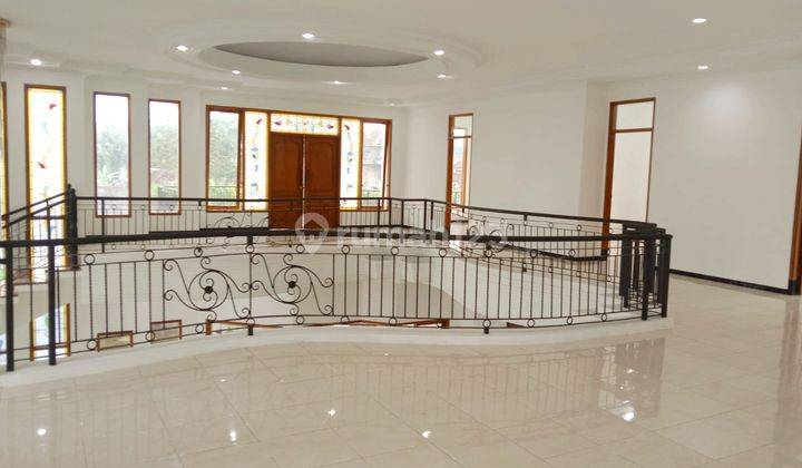 Rumah 2 Lantai dekat Jl Kaliurang Yogyakarta dekat Kampus UII  5