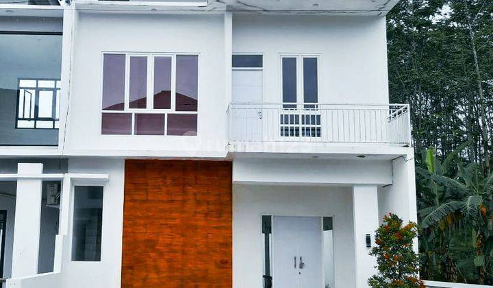 Rumah dua lantai di Kedungpane Mijen dekat BSB City Semarang 1