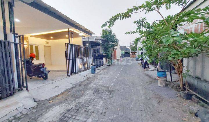 Rumah di Wolter Monginsidi Pedurungan Semarang 2