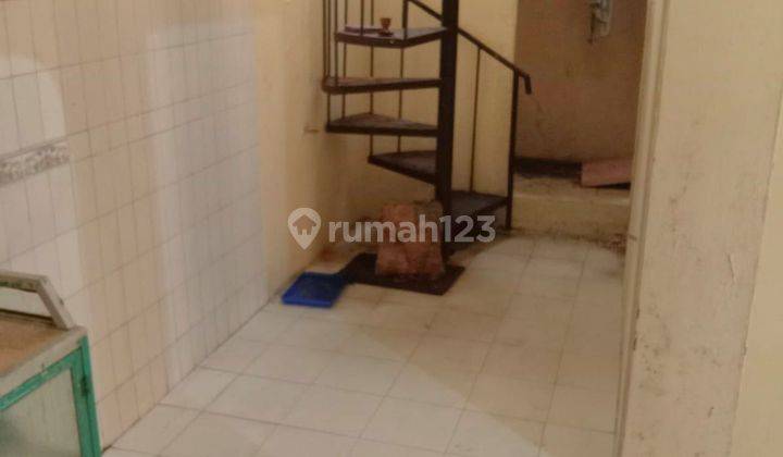 Rumah di Jalan Kumudasmoro Bongsari Semarang Barat 2