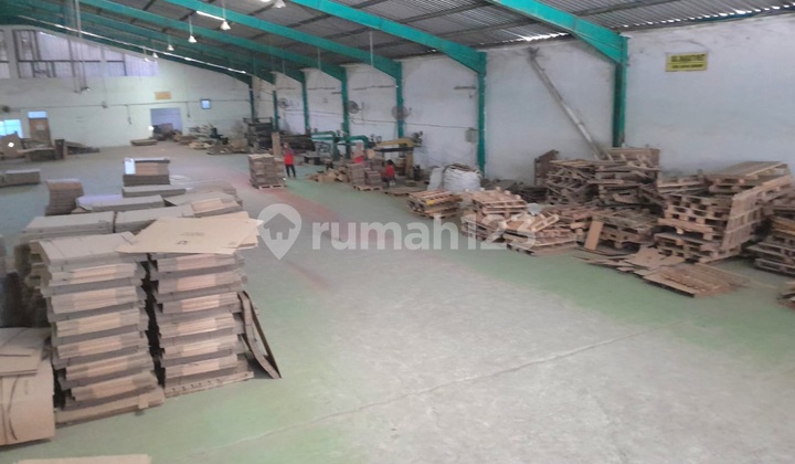 Warehouse in Lik, Small Industrial Area, Kaligawe, Semarang. 1