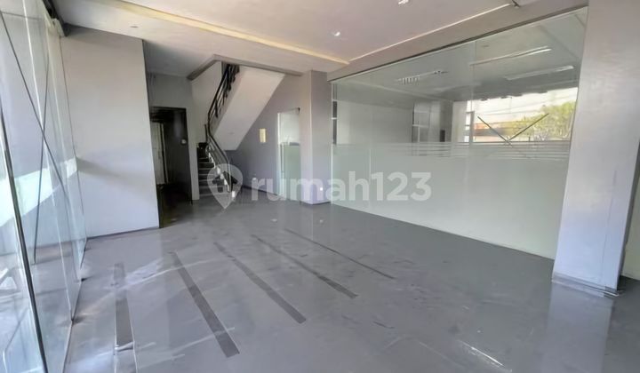 Warehouse in the Industrial Area of Candi Gatot Subroto, Ngaliyan, Semarang