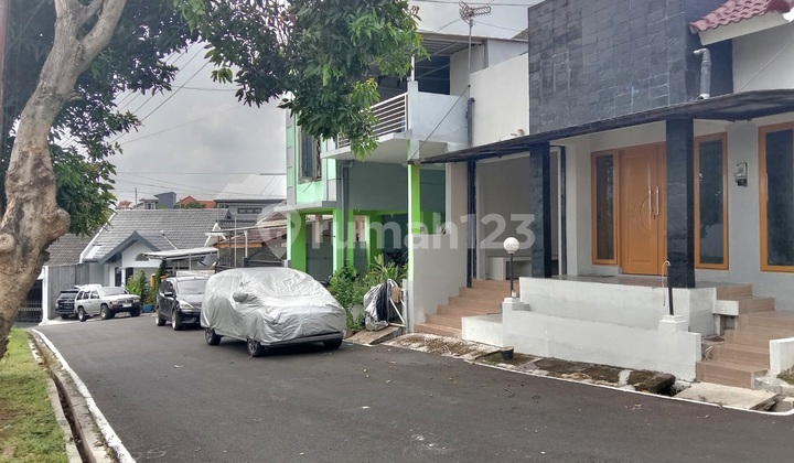Rumah 2 Lantai Serasa Baru Di Sawunggaling Banyumanik Semarang 2