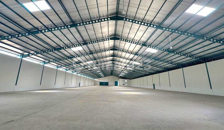 Warehouse in the Candi Gatot Subroto Industrial Area, Ngaliyan, Semarang 1