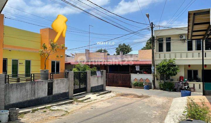 Jual Rumah Hook. Perum Lotus Garden Ii B1 07 1