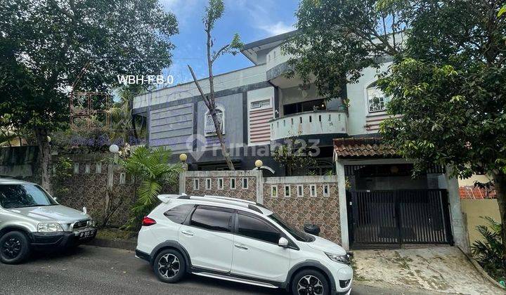 Rumah 3 Lantai Full Furnished di Bukit Indah Sukajadi, Batam Center Harga Nego  1