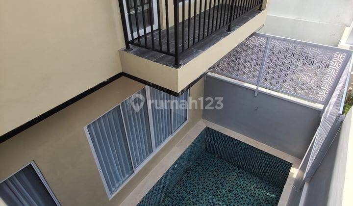 DIJUAL! Rumah Hook di Beverly Green 2 Blok R19 2