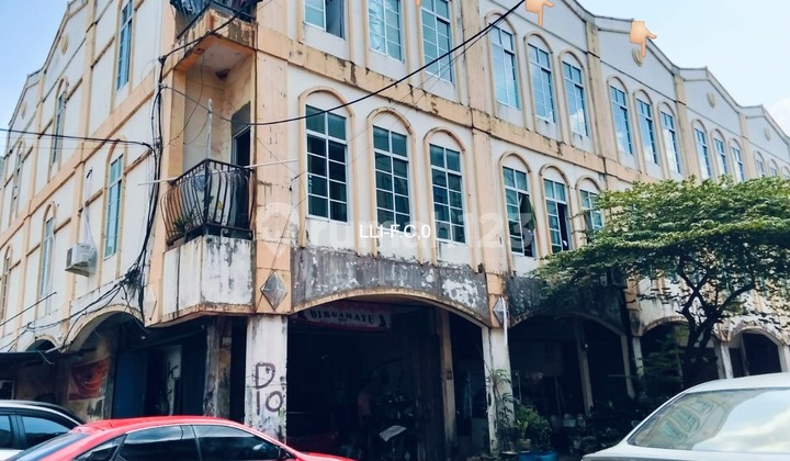 Ruko Komp. Tanjung Trisakti Blok D No. 8, 9 & 10