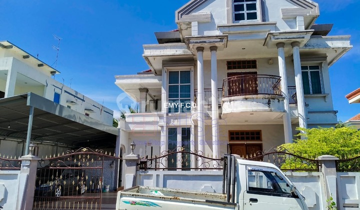 Rumah Mewah di Perum Greenland, Batam Centre