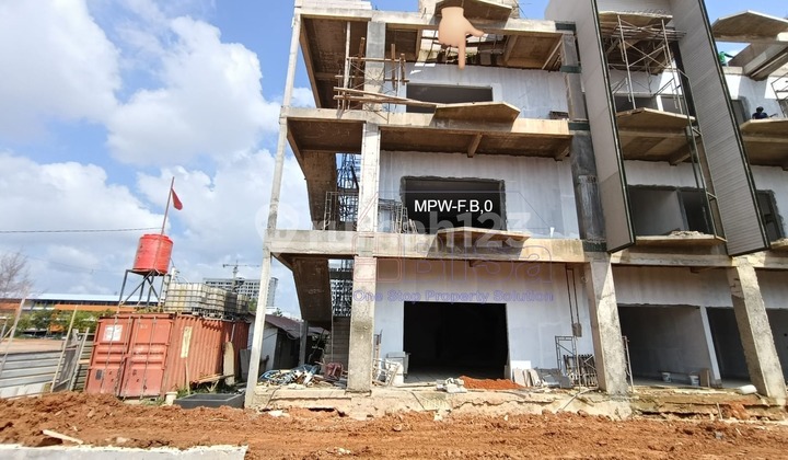 Ruko Hook 3 Lantai Pasir Putih Marcs Boulevard – Lokasi Strategis
