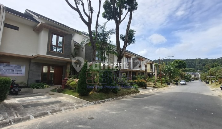 Rumah Full Furnish 2 Lantai di Villa Panbil 2