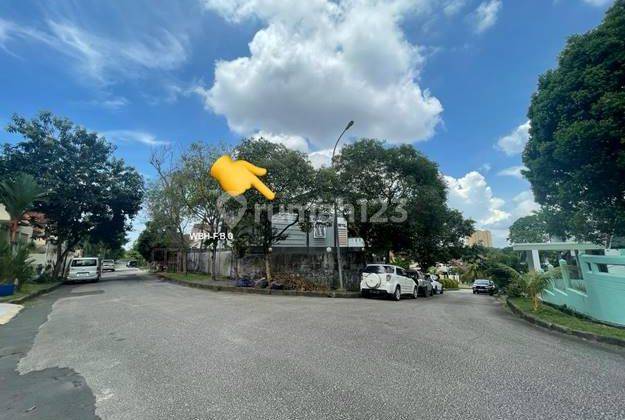 Rumah 3 Lantai Full Furnished di Bukit Indah, Batam Centre Siap Huni, Harga Nego  2