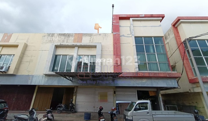 Strategic Shop House in Top 100 Tembesi, Batu Aji