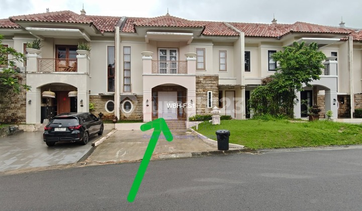 Rumah Mewah Full Furnish di Villa Panbil – Batam