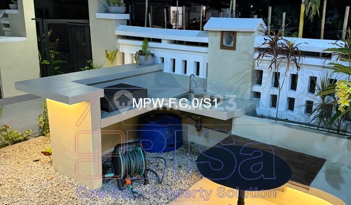 Rumah Hook 2 Lantai - Japanese Garden Villa 2