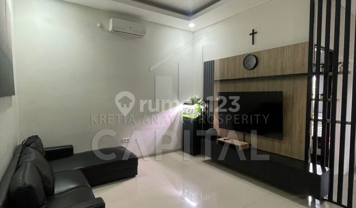 Semi-Furnished House in Taman Holis Indah II Semi-Furnished House in Taman Holis Indah II