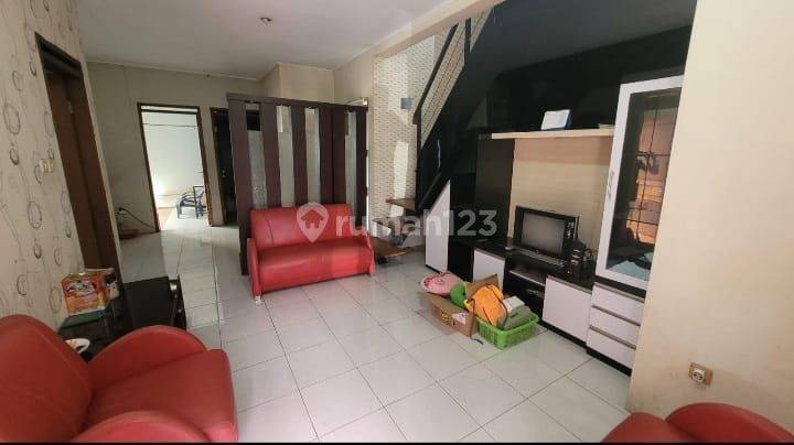 Jual Rumah Nyaman Siap Huni Dalam Komplek Di Jalan Sayap Garuda, Tengah Kota Bandung 1