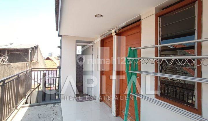 Rumah Kost 12 Kamar, Dengan Potensi Passive Income 108 Juta 2