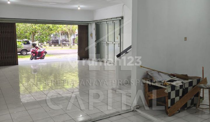 Ruko Siap Pakai Dengan Lokasi Strategis di Batununggal Indah