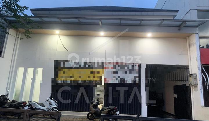 Ruang Usaha Siap Pakai dengan Lokasi Strategis Cocok untuk Usaha di Jalan Sunda Bandung Ruang Usaha Siap Pakai dengan Lokasi Strategis Cocok untuk Usaha di Jalan Sunda Bandung