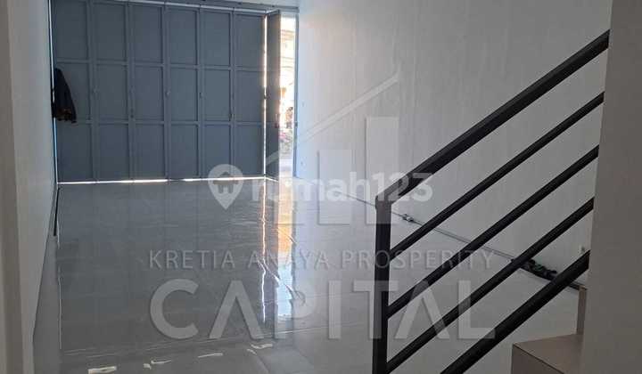 Tersedia Dua Unit Ruko Baru Siap pakai di Antapani Bandung Tersedia Dua Unit Ruko Baru Siap pakai di Antapani Bandung