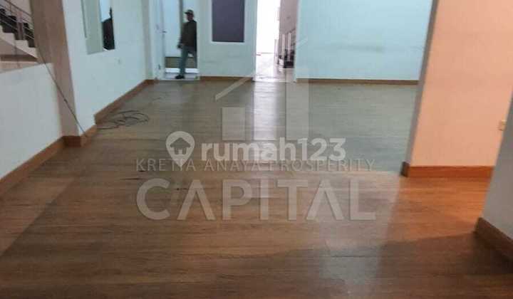 Very Strategic Shop House Suitable for All Types of Businesses on Sukajadi Street, Bandung 2