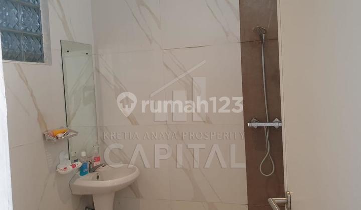 2-Story House Ready for Occupancy in Setiabudi Regency 2