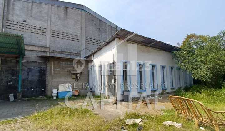 Gudang 5 Menit ke Pintu Tol Padalarang dengan Kondisi Bersih dan Terawat Siap Pakai Gudang 5 Menit ke Pintu Tol Padalarang dengan Kondisi Bersih dan Terawat Siap Pakai