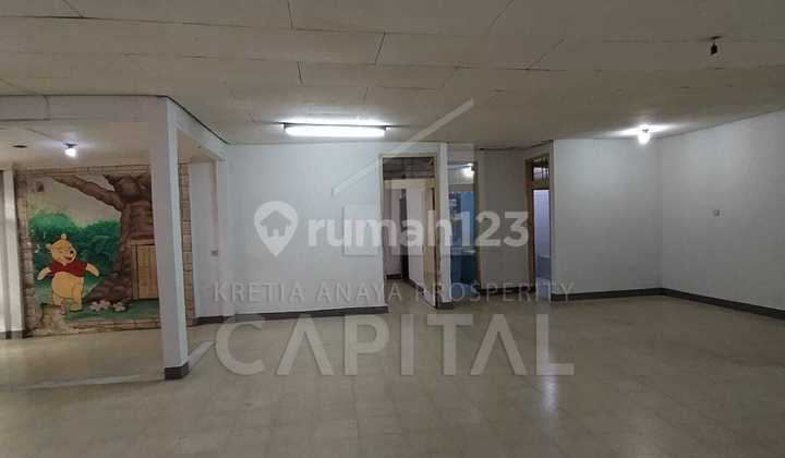 Strategic House Plus Office Near Toll Access and Shopping Center, Suitable for Business on Mainroad Holis Bandung 2