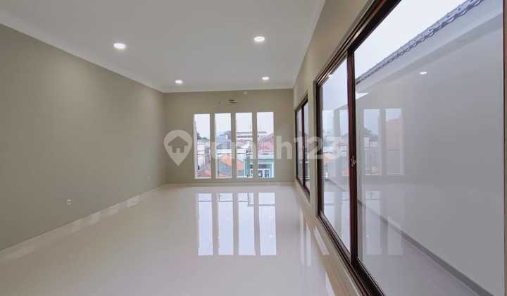 Rumah 2lt Siap Huni Petukangan Selatan Jakarta Selatan 2