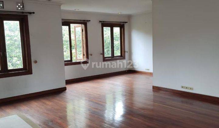 Dijual rumah bagus di Patra Kuningan Jakarta Selatan 1