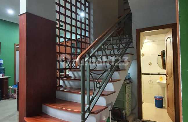 foto lainnya dijual rumah 2lt jl pelatnas,