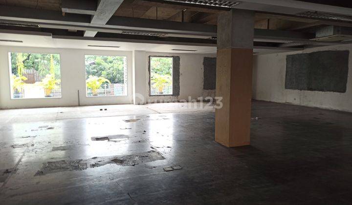 Disewakan Ruang Usaha di Senopati Kebayoran Baru Jakarta Selatan 8