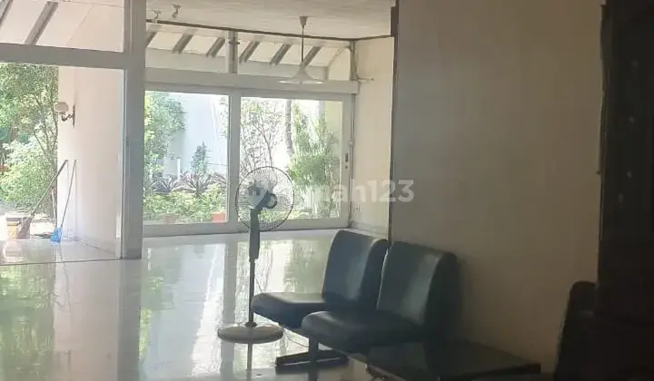 Dijual rumah tua di Dharmawangsa Kebayoran Baru Jakarta Selatan 2