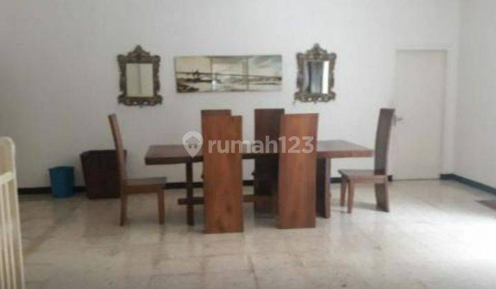 Dijual bangunan 2lt Kebayoran Baru Jakarta Selatan 6