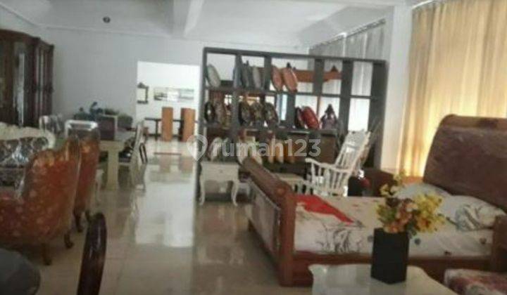 Dijual bangunan 2lt Kebayoran Baru Jakarta Selatan 8