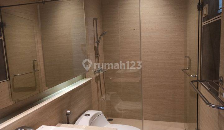 Disewakan rumah area Senayan Jakarta Selatan 4