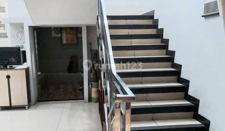 Dijual Rumah 2 Lantai SHM di Pinang Tangerang 2