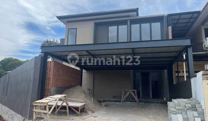Dijual Rumah Mewah di Fortunia Southcity Pondok Cabe Tangerang Selatan Dijual Rumah Mewah di Fortunia Southcity Pondok Cabe Tangerang Selatan