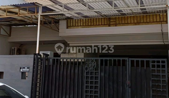 Dijual Rumah 2 Lt Di Taman Ratu 7x18 Siap Huni