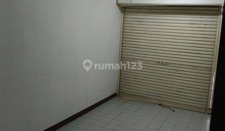 Rumah 2 Lantai Di Kavling Polri Jelambar 2