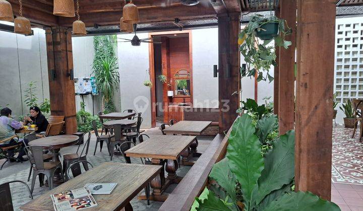 Ruang Usaha di Jl ahmat dahlan kramat peta
Kebayoran baru
Jakarta selatan 7