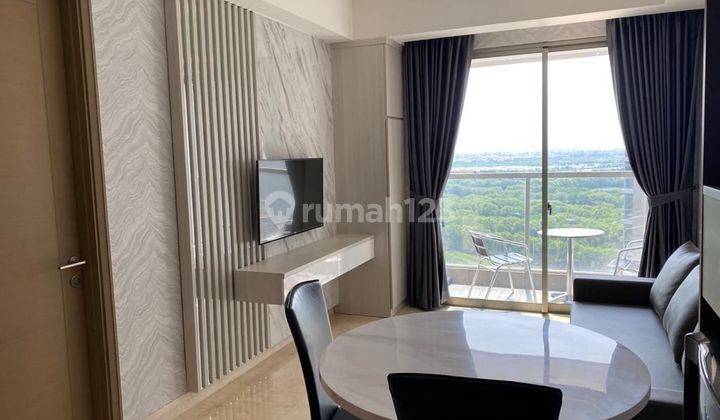 Apartemen Gold Coast Bagus Furnished 1