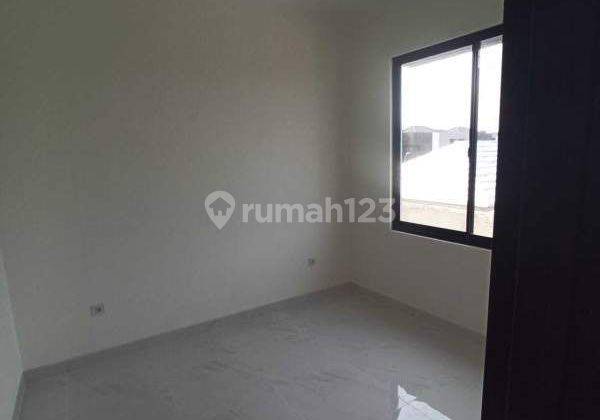 Rumah di Cluster piano
Golf island
Pik
Jakata utara 2