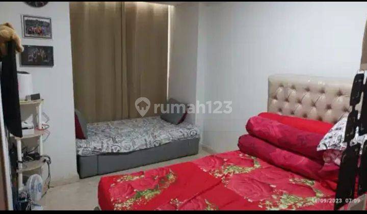 Apartemen Gold Coast Bagus Semi Furnished 2