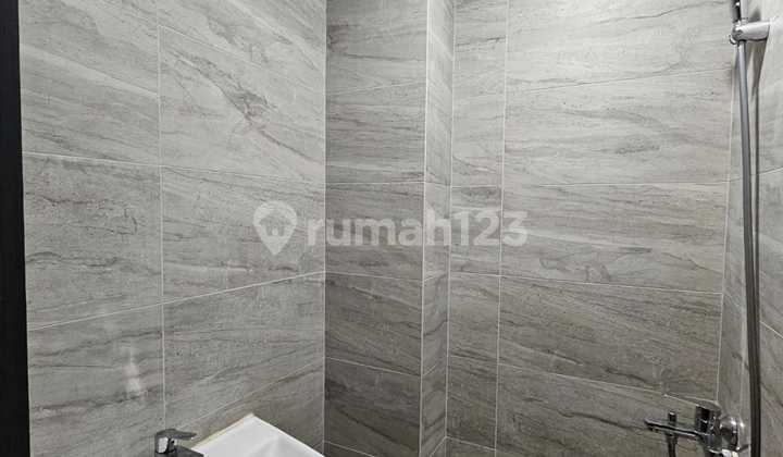 Apartemen Collins Boulevard Tangerang Bagus 1