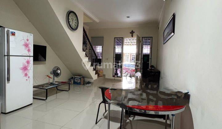 Rumah Di Cluster West Europegreen Lake Cityjakarta Barat, Green Lake City  1