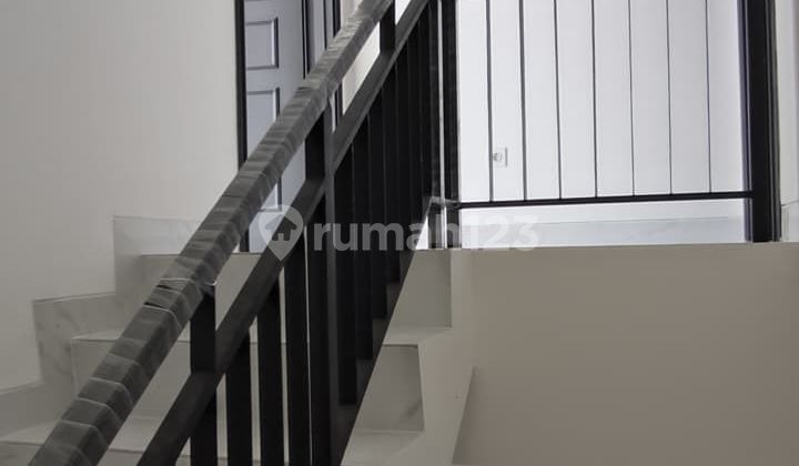 Disewa Rumah Pik2 Bukit Nirmala 6X15 Brandnew